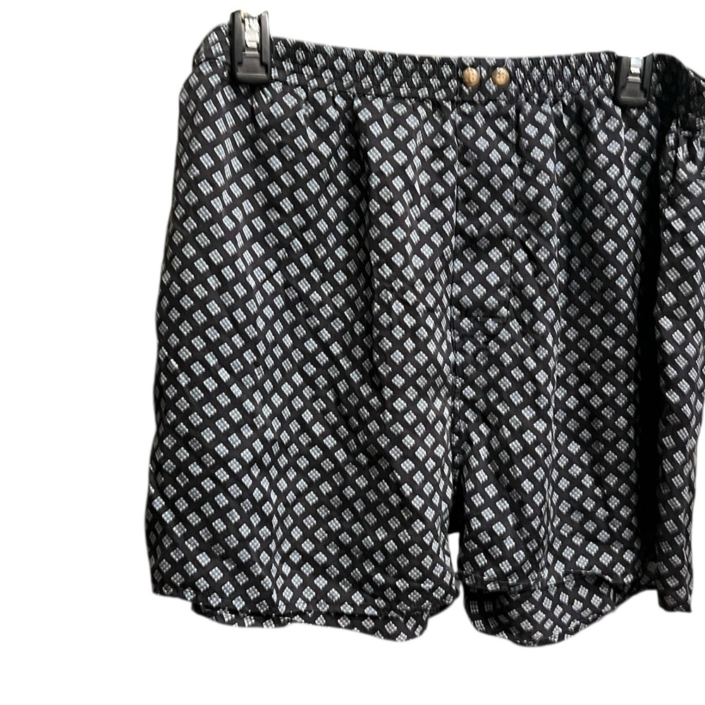 Perry Ellis navy blue  Patterned Men Shorts 100% Silk